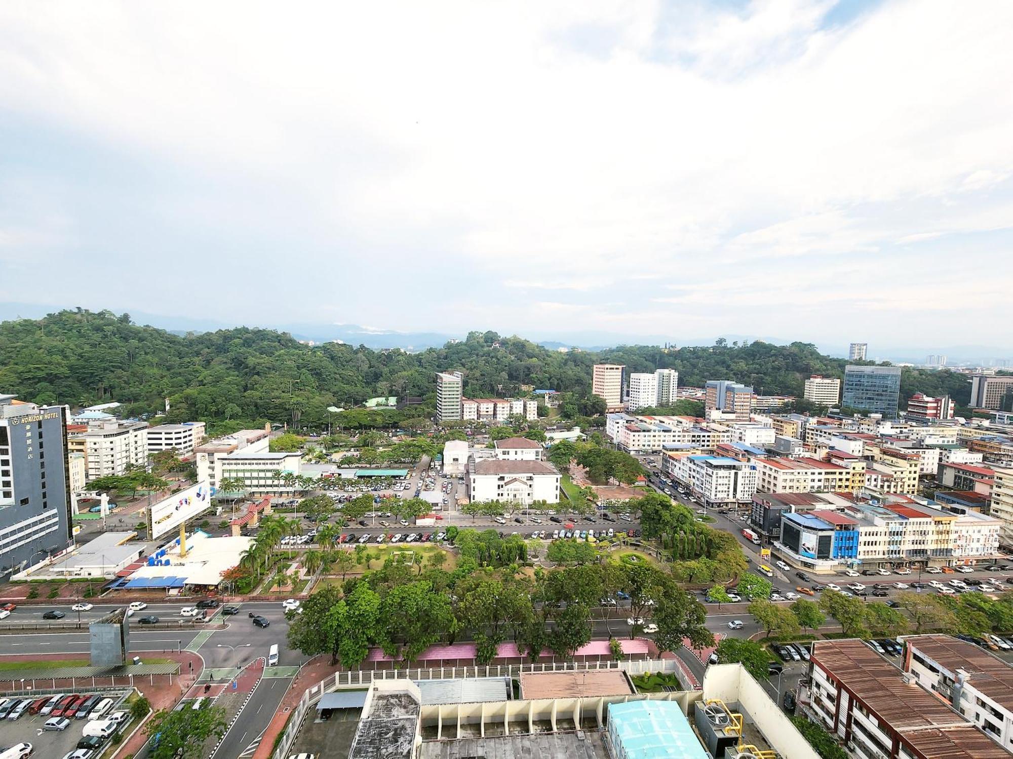 The Shore Kota Kinabalu City Centre By Lw Suites Habitación foto