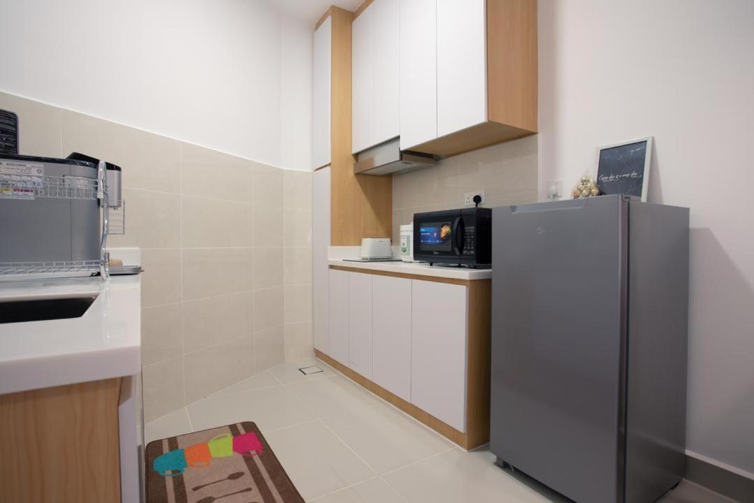 The Shore Kota Kinabalu City Centre By Lw Suites Habitación foto